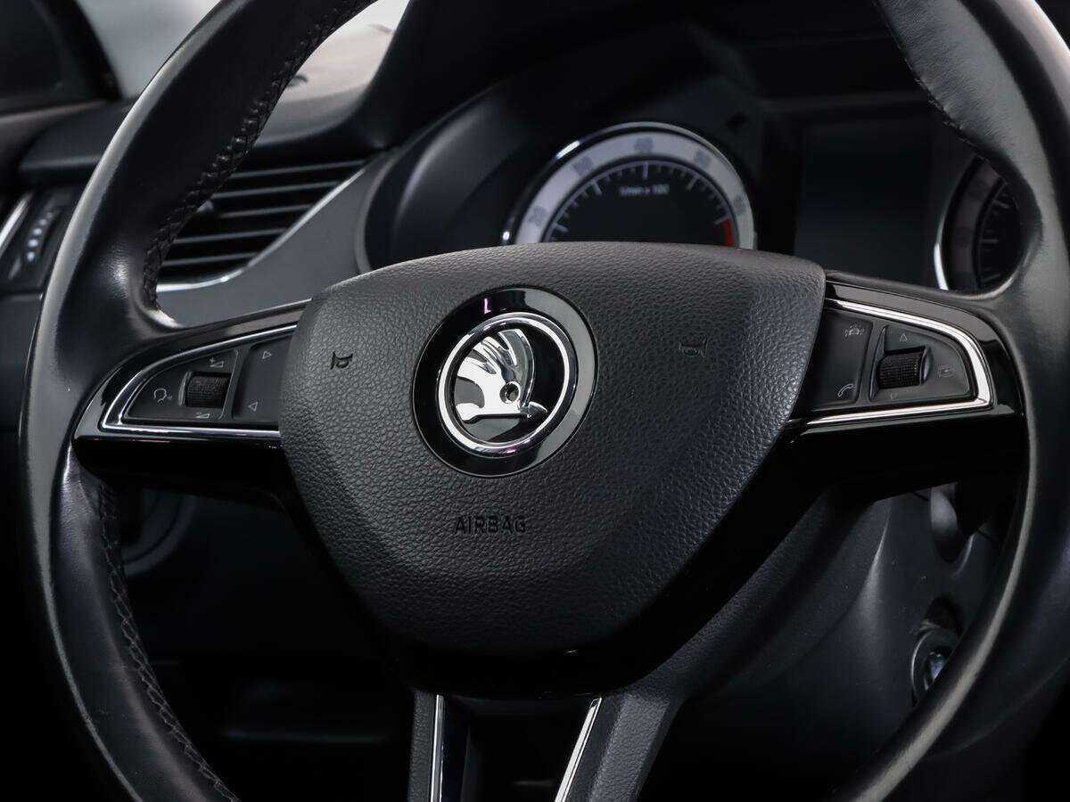 Шкода Октавия б/у, 2017, Роботизированная. Фото: #9