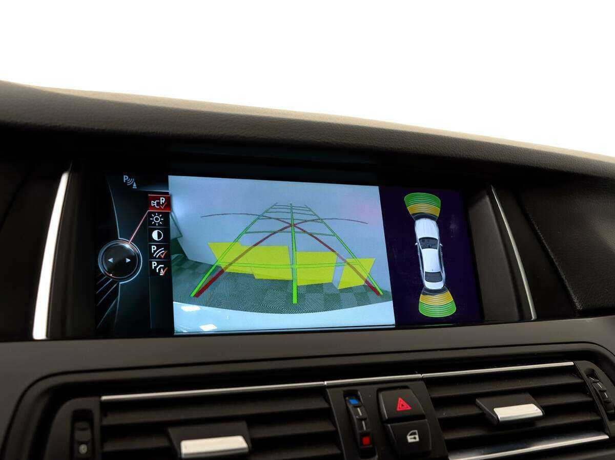 БМВ 5 серии б/у, 2013, Автоматическая. Фото: #16