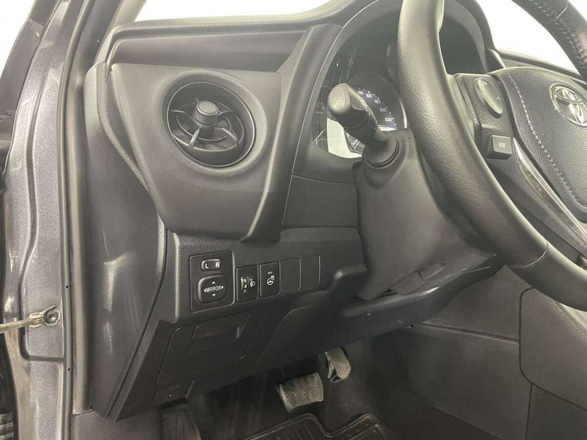 Тойота Королла б/у, 2017, Вариатор. Фото: #8