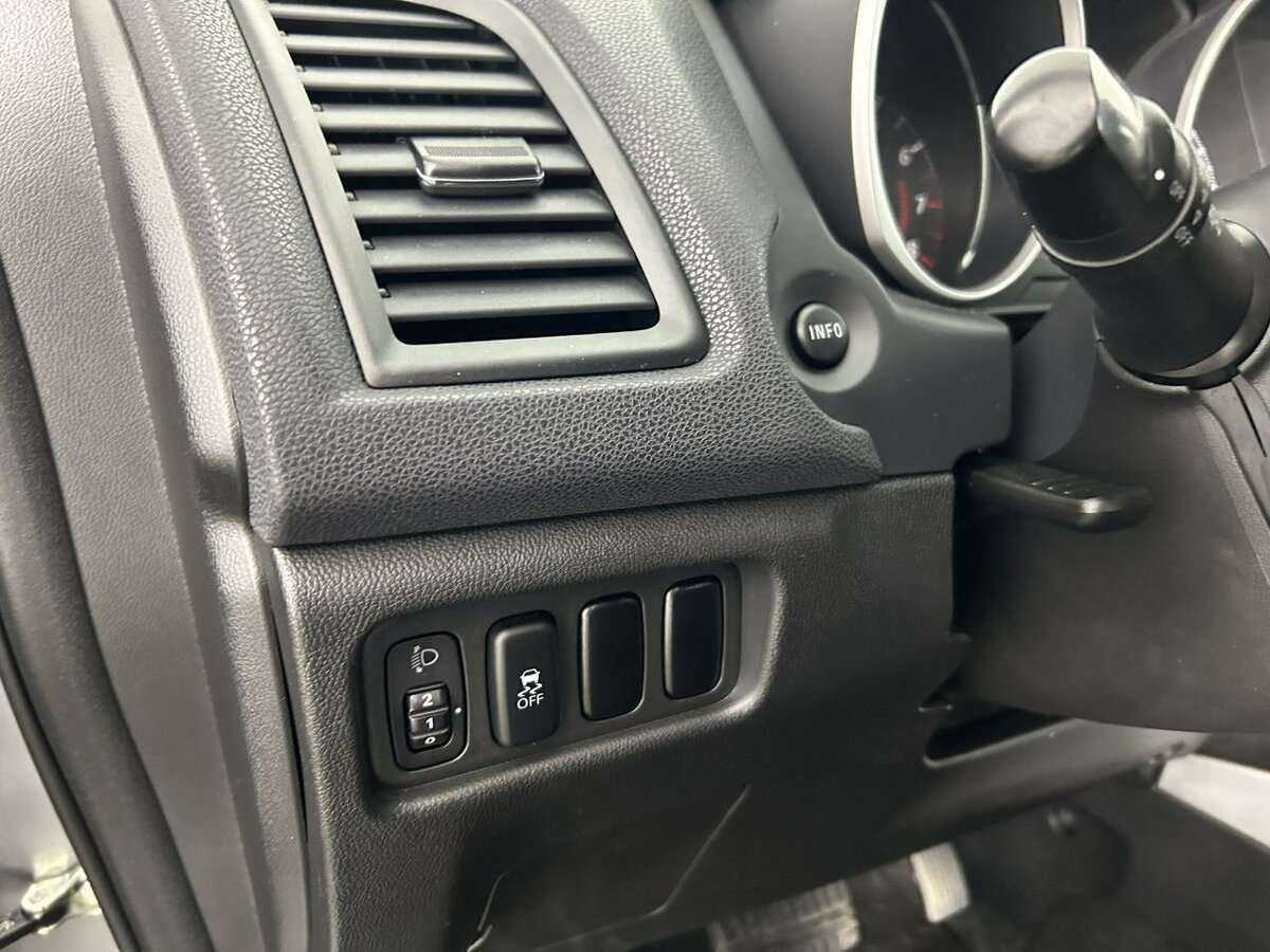 Митсубиши АС-Икс б/у, 2012, Вариатор. Фото: #8