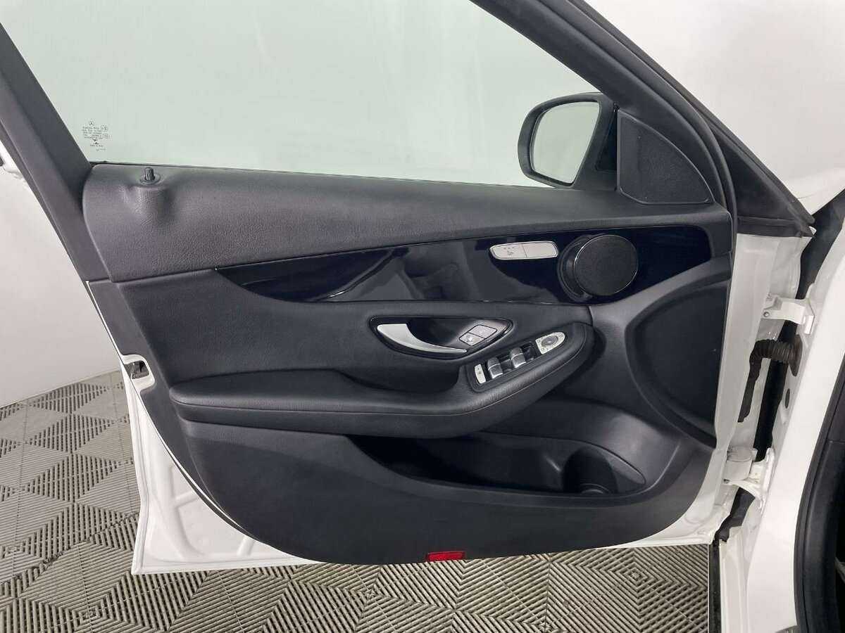 Мерседес-Бенц Ц-Класс б/у, 2015, Автоматическая. Фото: #7