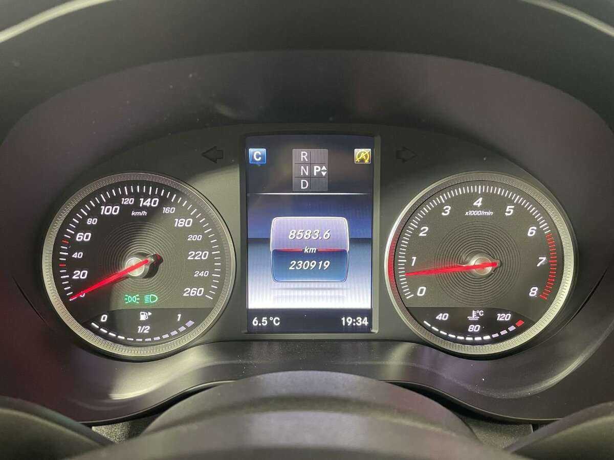 Мерседес-Бенц Ц-Класс б/у, 2015, Автоматическая. Фото: #10