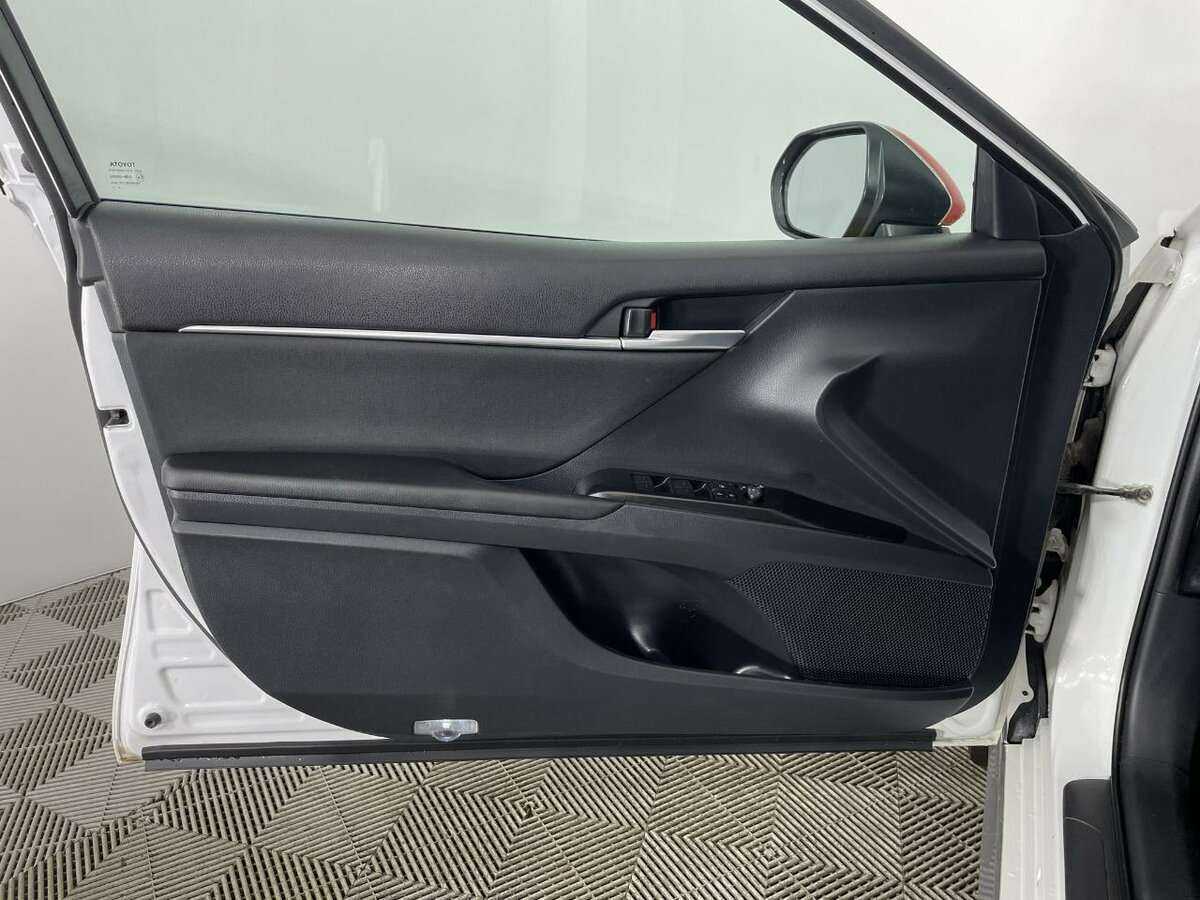 Тойота Камри б/у, 2021, Вариатор. Фото: #7