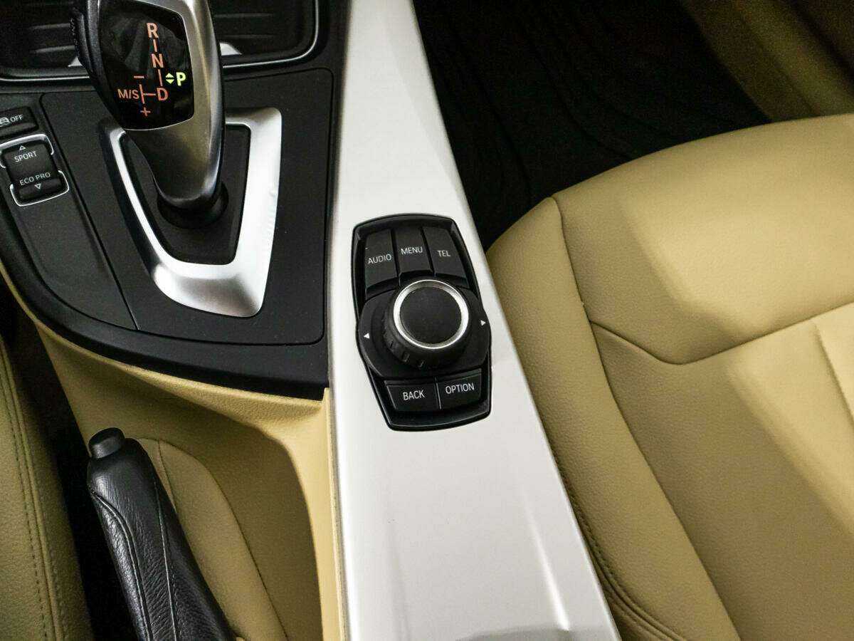 БМВ 3 серии б/у, 2014, Автоматическая. Фото: #14