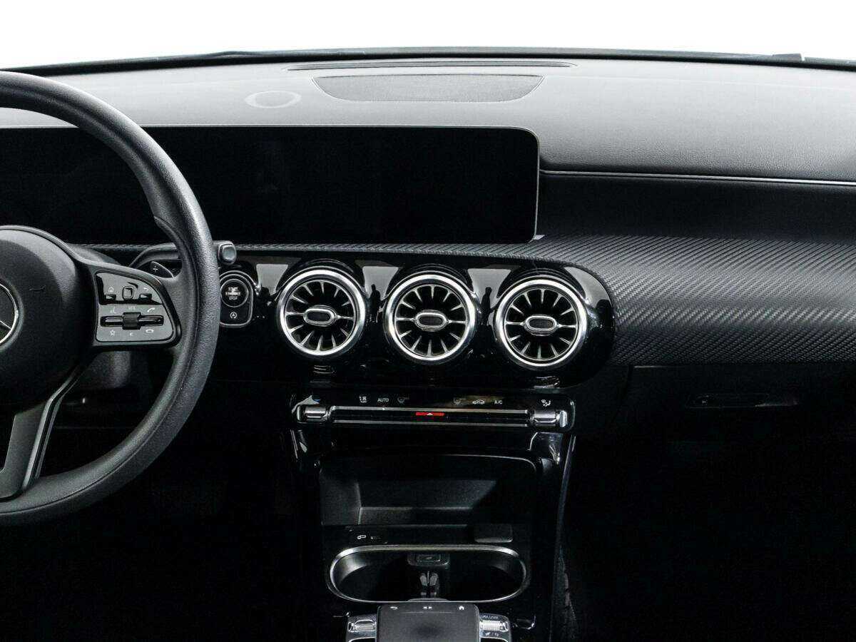 Мерседес-Бенц А-Класс б/у, 2018, Роботизированная. Фото: #13