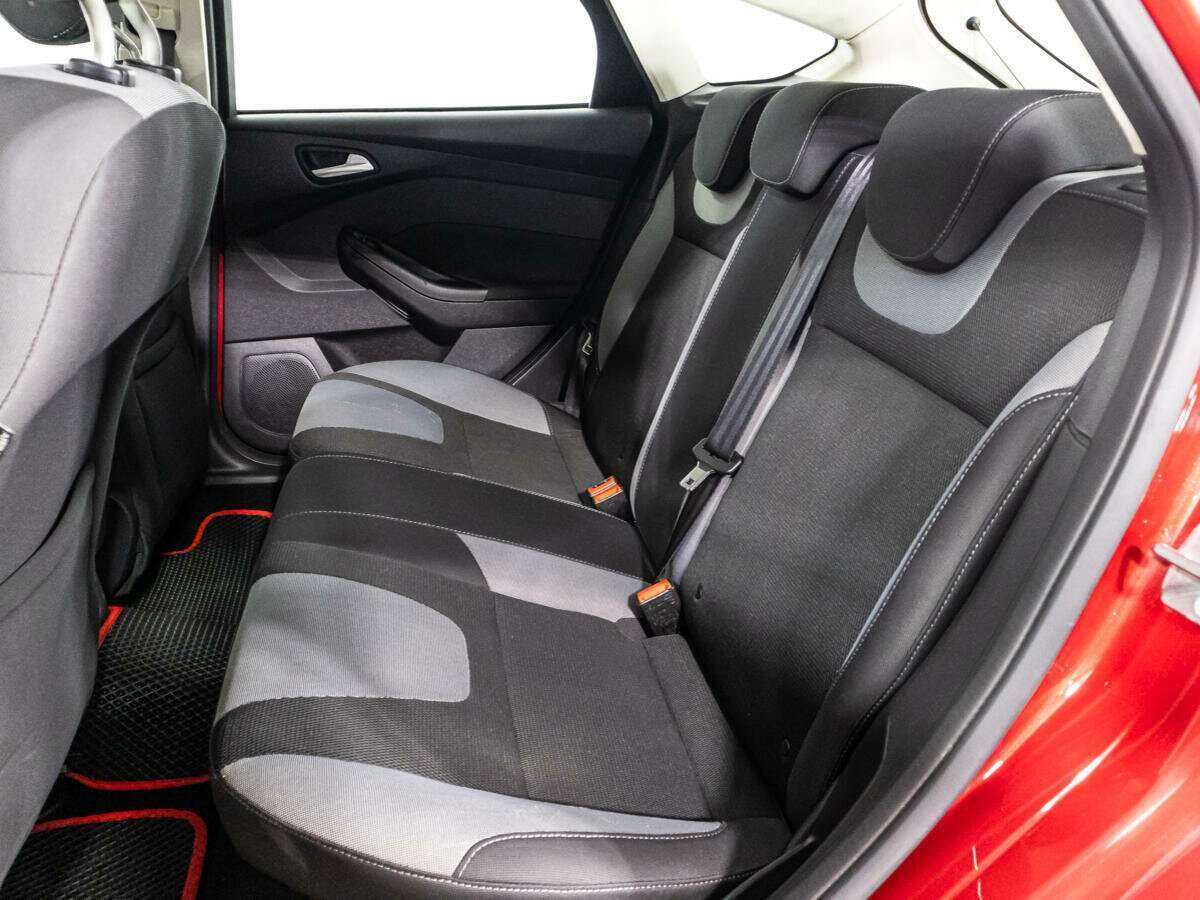 Форд Фокус б/у, 2012, Механическая. Фото: #9