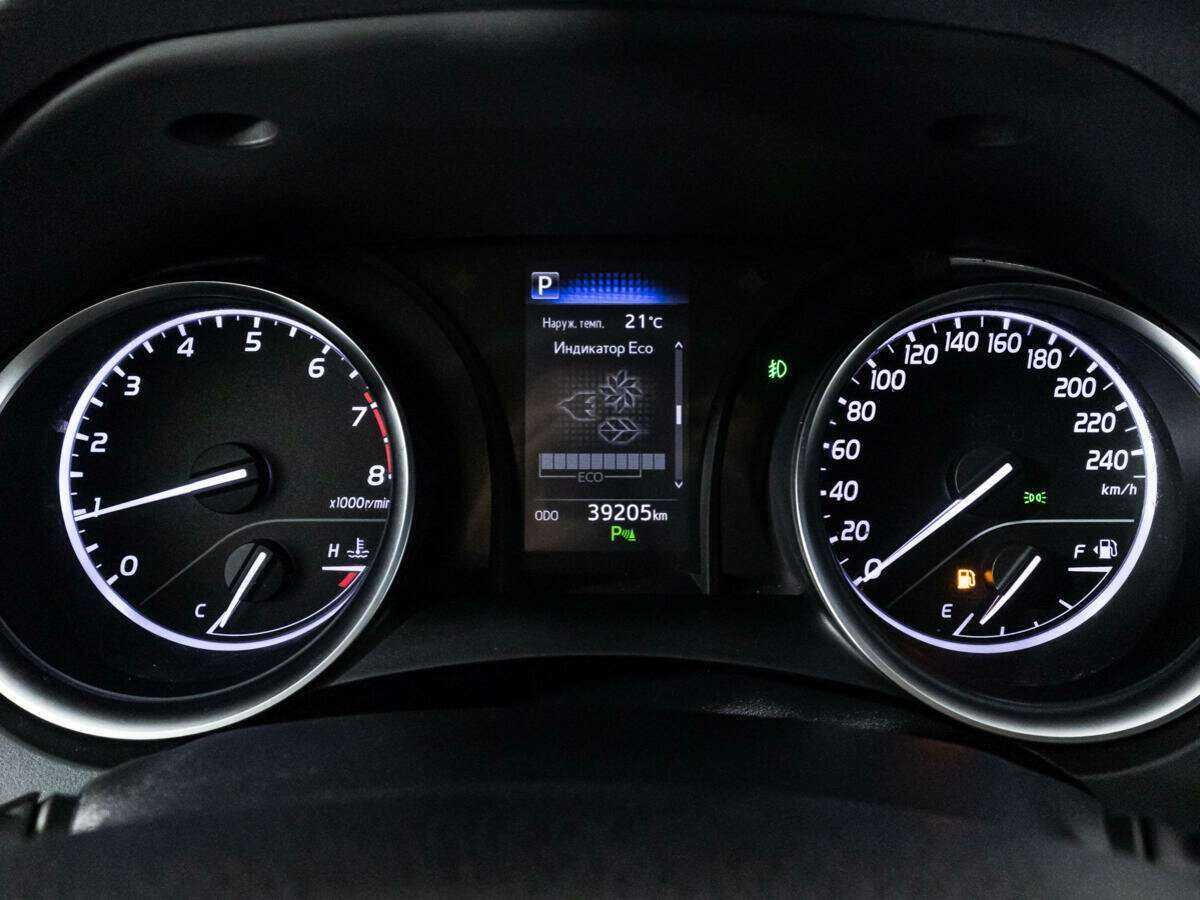 Тойота Камри б/у, 2019, Автоматическая. Фото: #11