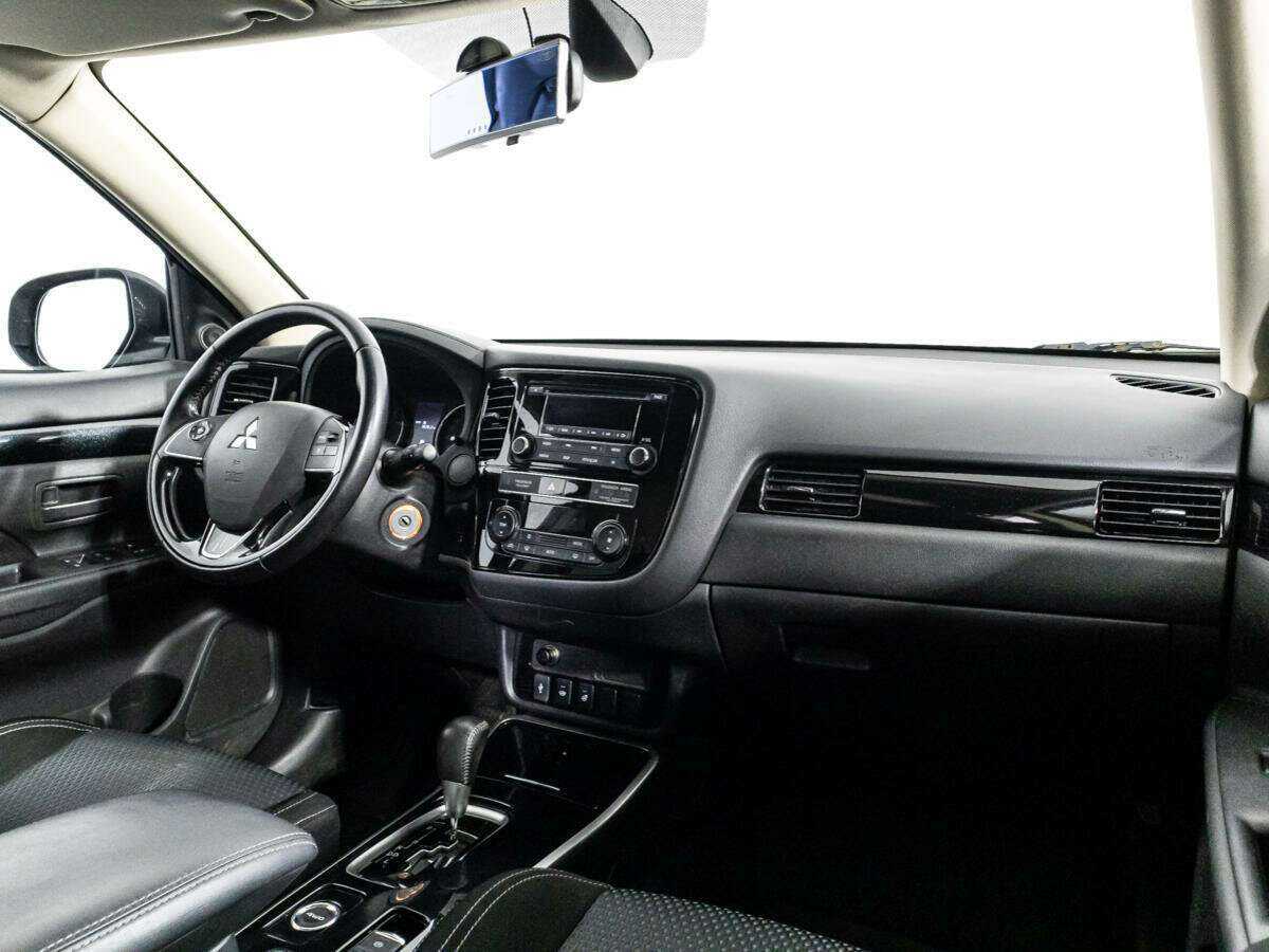 Митсубиши Оутлэндер б/у, 2019, Вариатор. Фото: #8