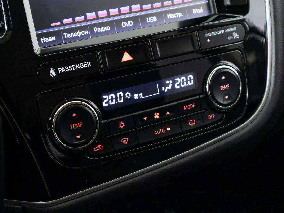 Митсубиши Оутлэндер б/у, 2015, Вариатор. Фото: #15