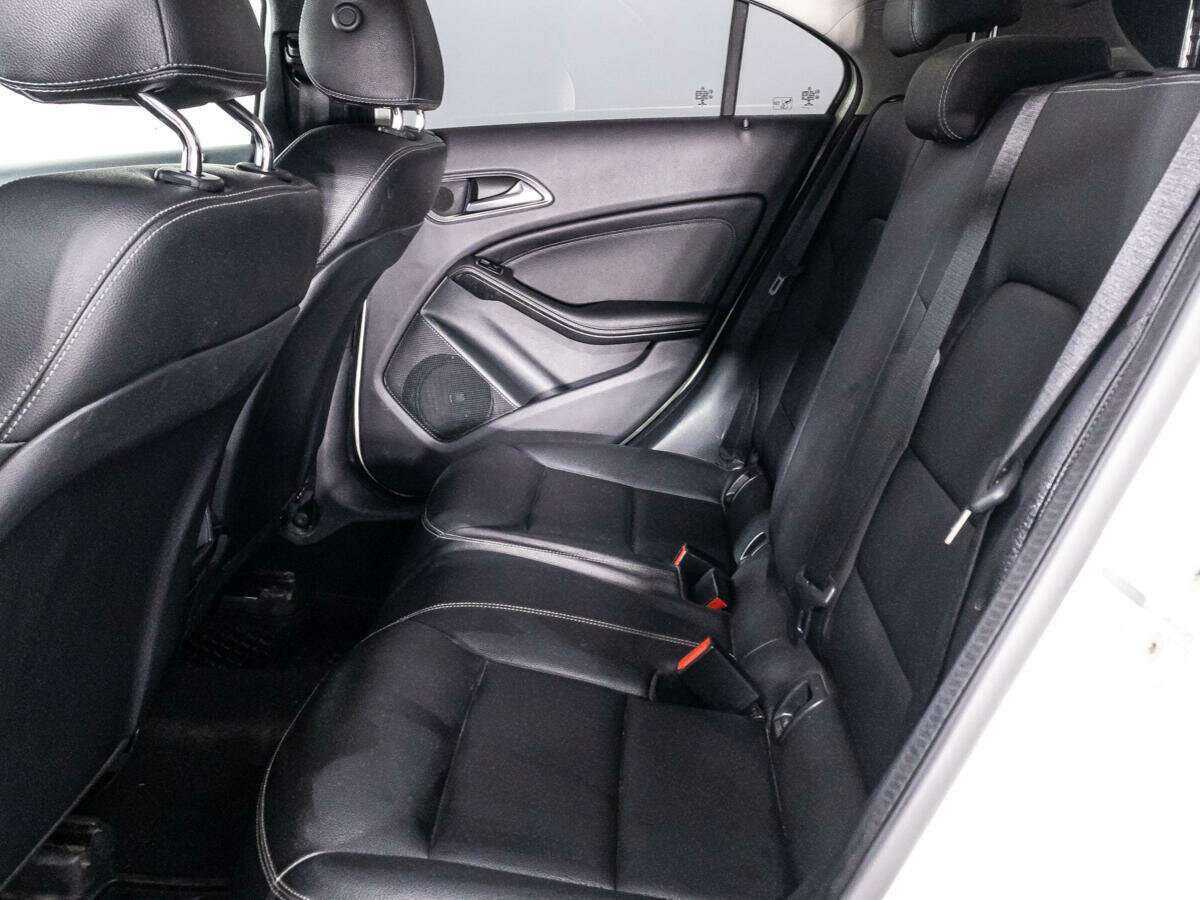 Мерседес-Бенц А-Класс б/у, 2016, Роботизированная. Фото: #9