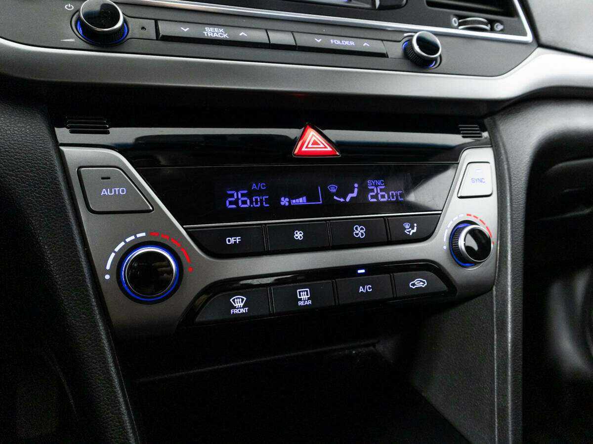 Хендай Елантра б/у, 2018, Автоматическая. Фото: #14