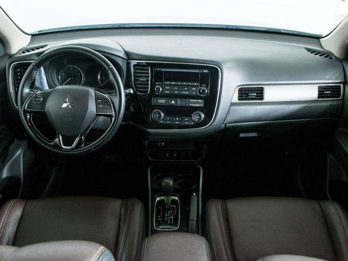 Митсубиши Оутлэндер б/у, 2017, Вариатор. Фото: #10