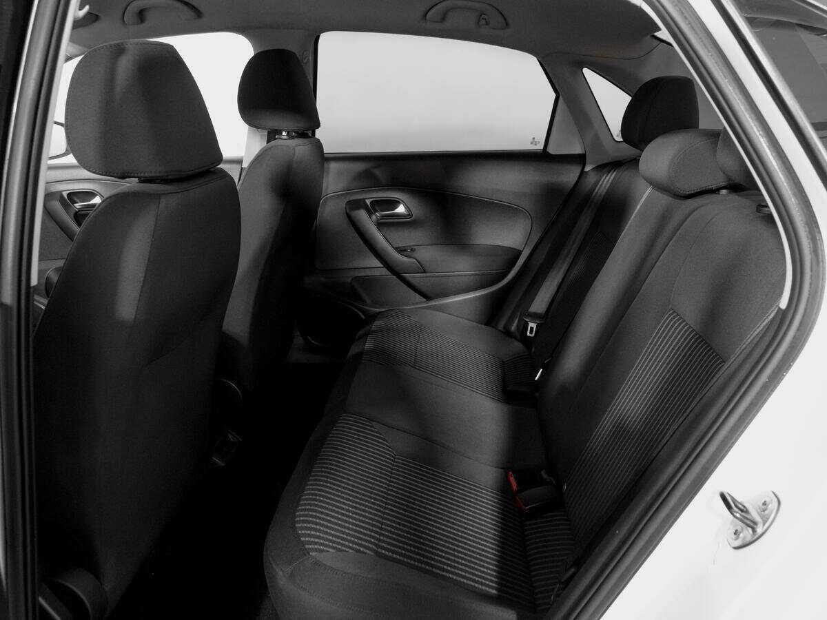 Фольксваген Поло б/у, 2013, Автоматическая. Фото: #9