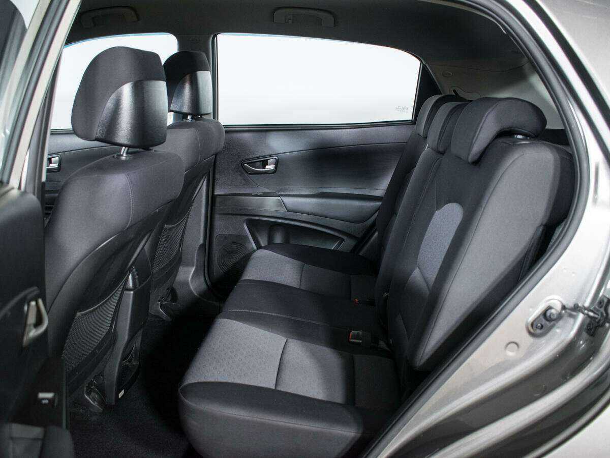 Сан-Ён Актион б/у, 2012, Механическая. Фото: #9