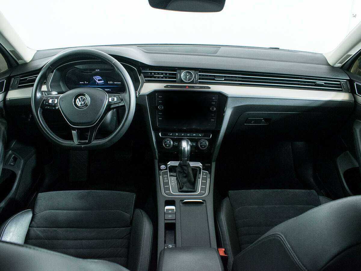 Фольксваген Пассат б/у, 2017, Роботизированная. Фото: #10