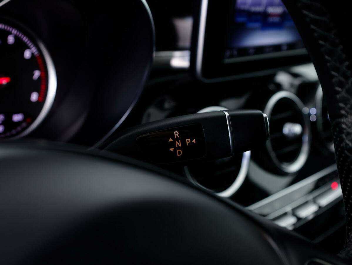 Мерседес-Бенц Ц-Класс б/у, 2014, Автоматическая. Фото: #16