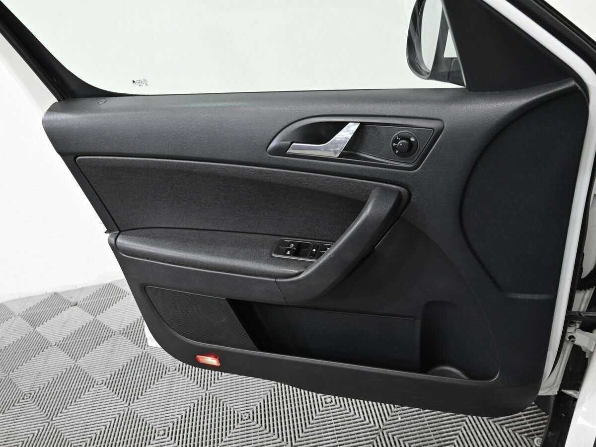 Шкода Йети б/у, 2013, Роботизированная. Фото: #10