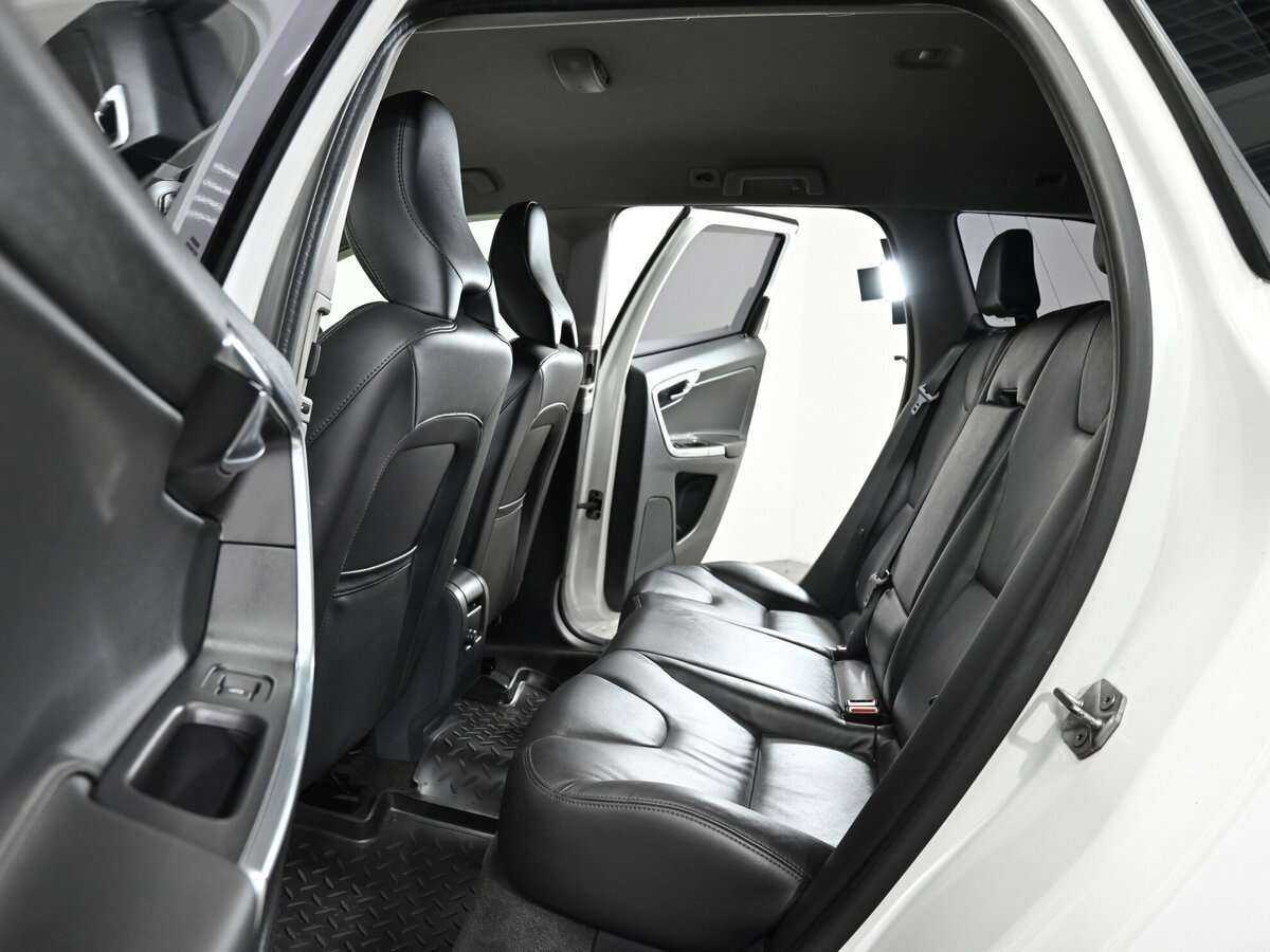 Вольво ИксЦ60 б/у, 2014, Автоматическая. Фото: #12