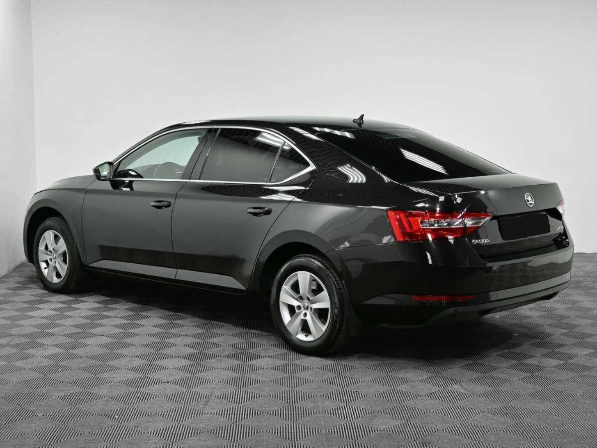 Шкода Суперб б/у, 2016, Роботизированная. Фото: #3