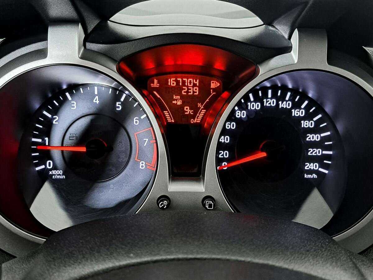 Ниссан Жук б/у, 2012, Механическая. Фото: #10