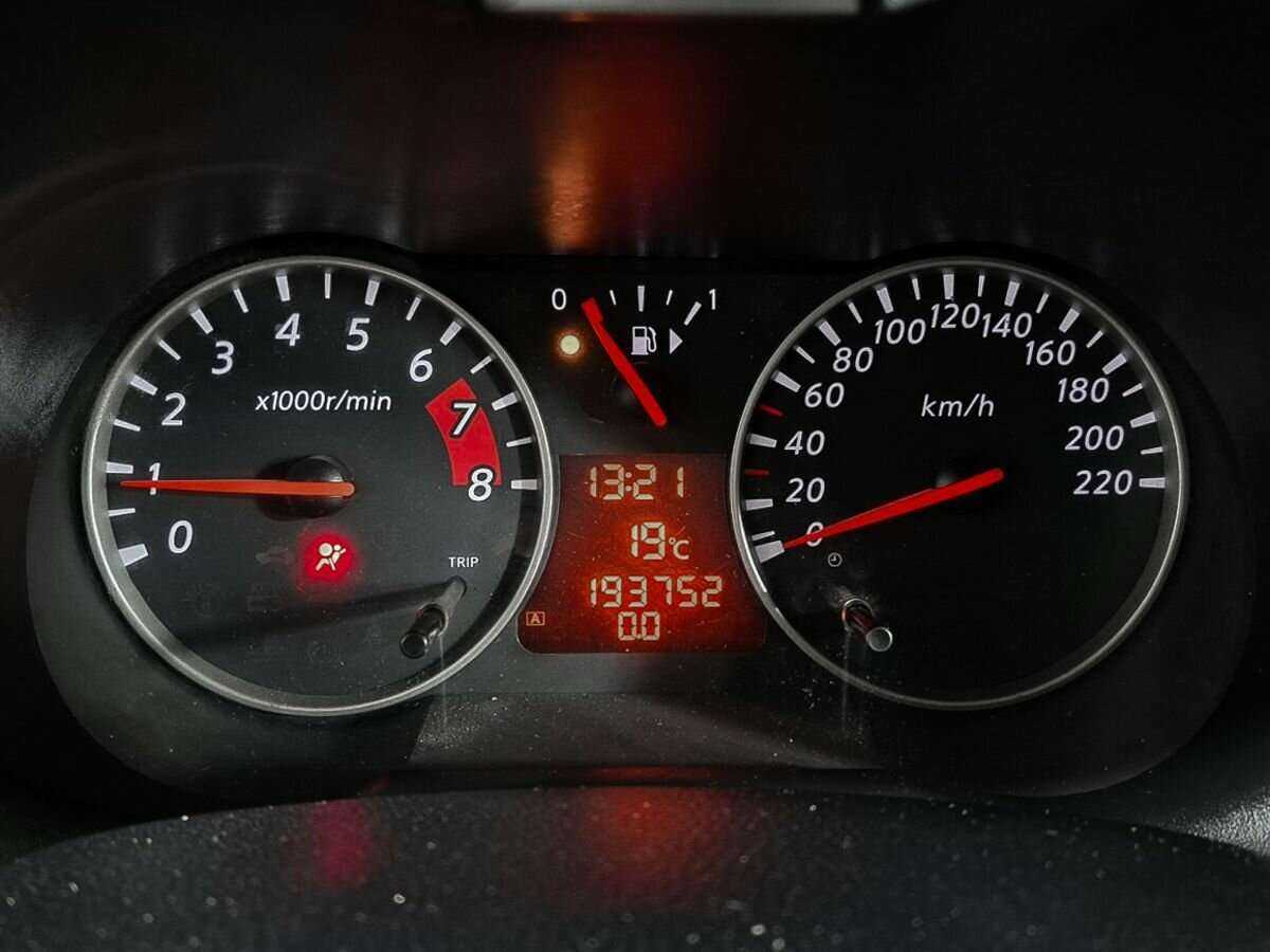 Ниссан Ноут б/у, 2012, Механическая. Фото: #10