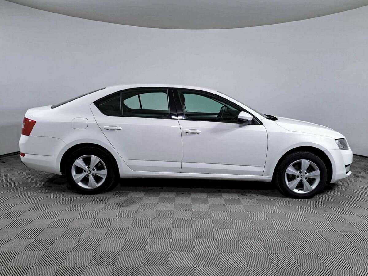 Шкода Октавия б/у, 2014, Роботизированная. Фото: #3