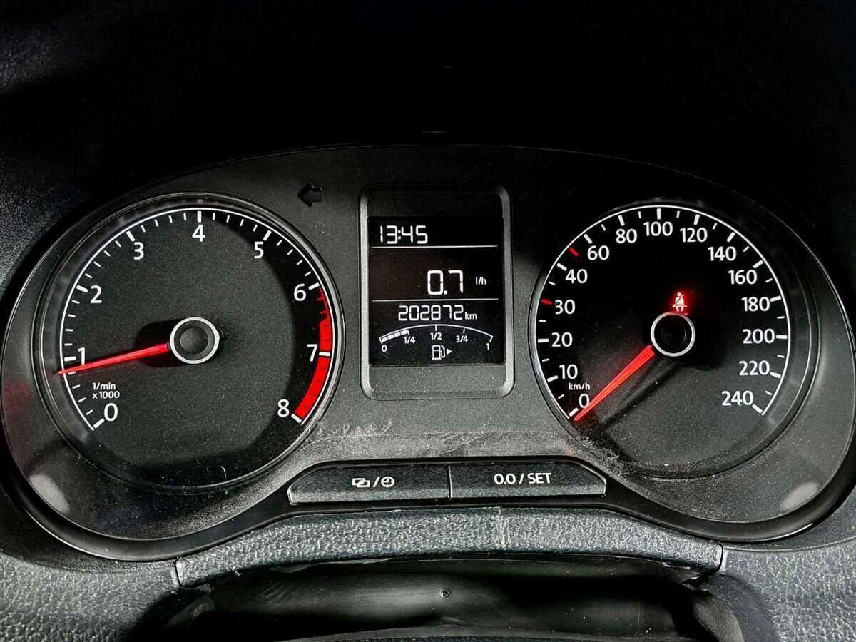 Фольксваген Поло б/у, 2016, Механическая. Фото: #8