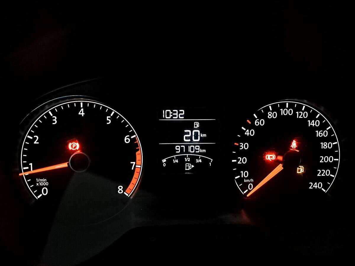 Фольксваген Поло б/у, 2016, Механическая. Фото: #10