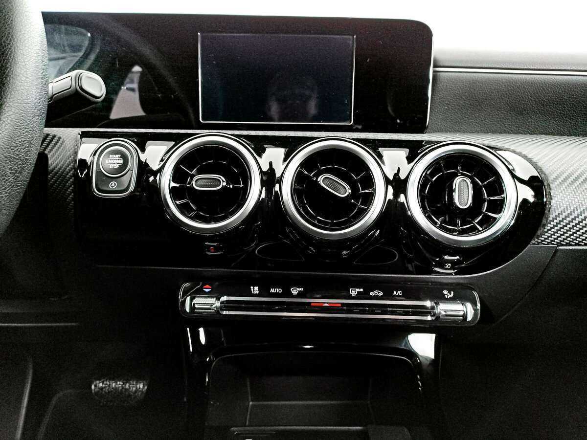 Мерседес-Бенц А-Класс б/у, 2018, Роботизированная. Фото: #12