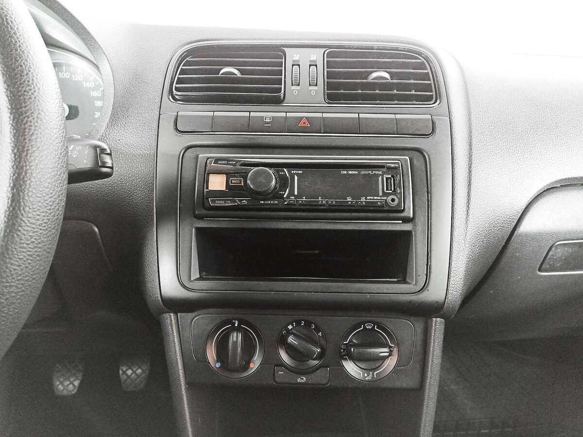 Фольксваген Поло б/у, 2013, Механическая. Фото: #11