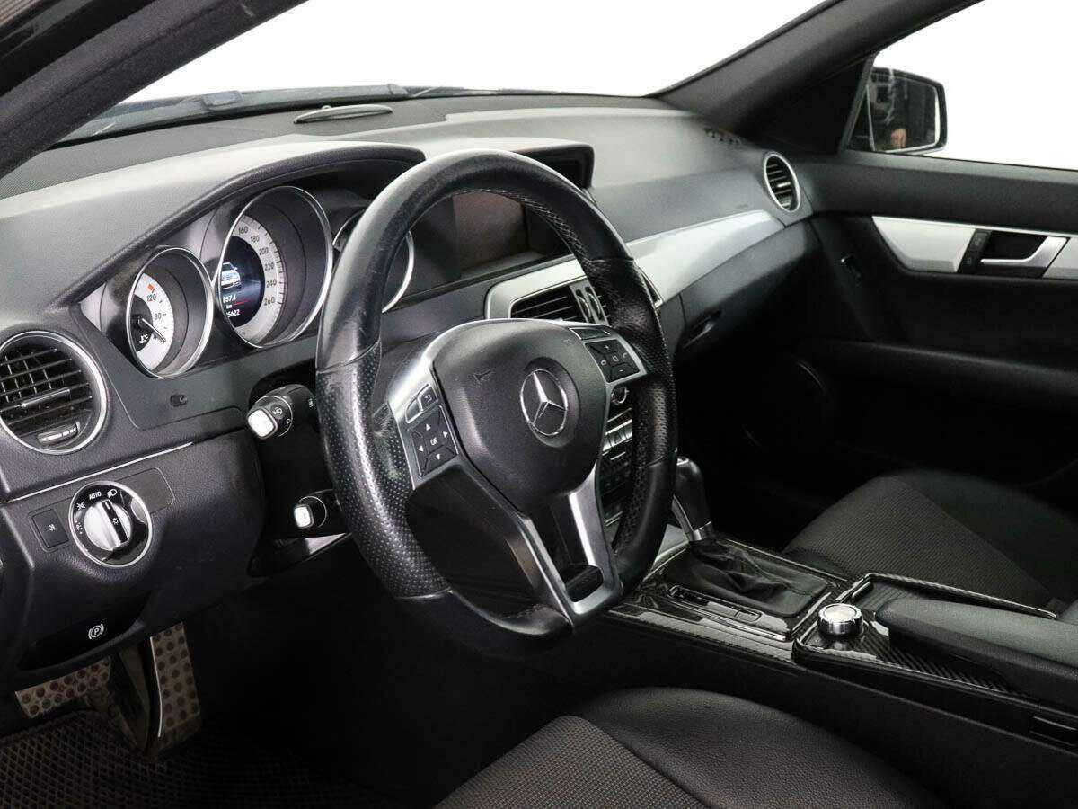 Мерседес-Бенц Ц-Класс б/у, 2013, Автоматическая. Фото: #7