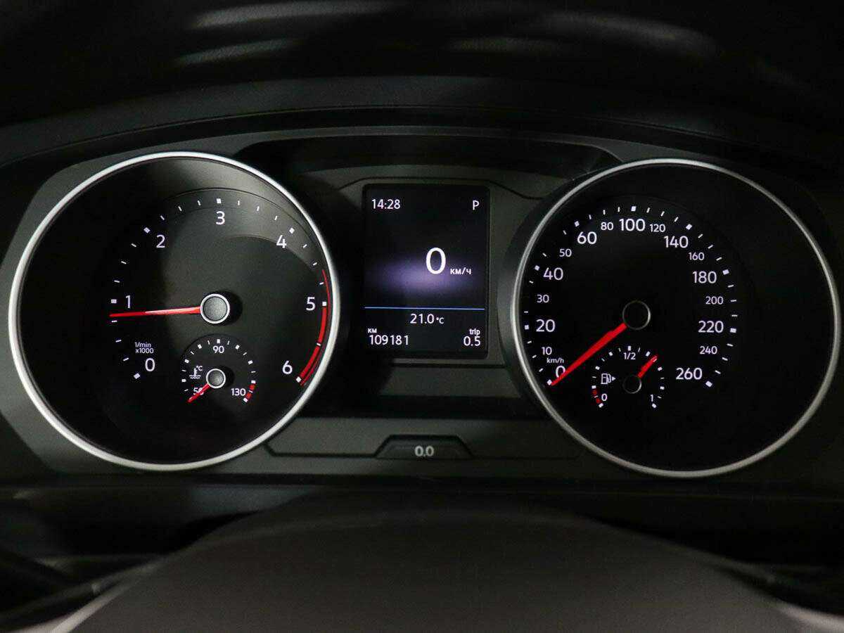 Фольксваген Тигуан б/у, 2018, Роботизированная. Фото: #9