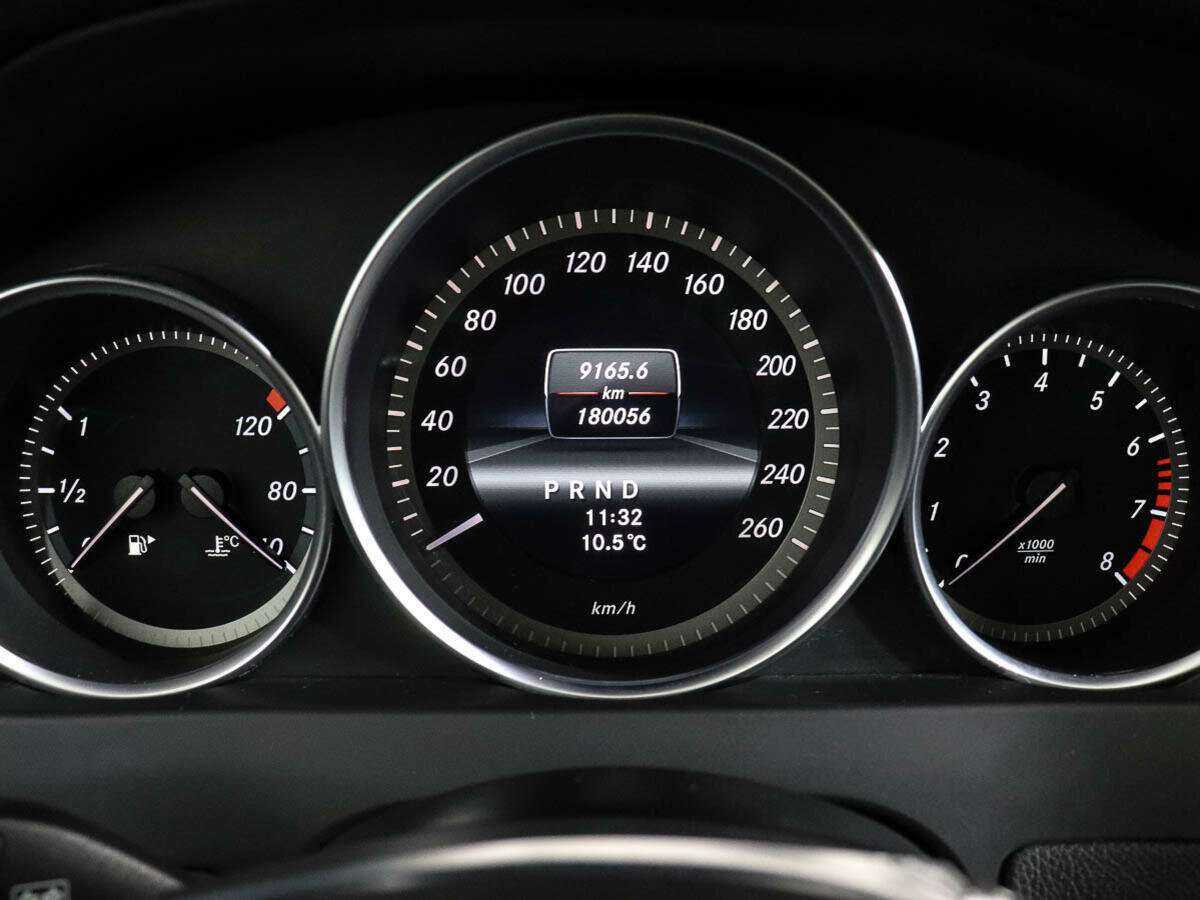 Мерседес-Бенц Ц-Класс б/у, 2012, Автоматическая. Фото: #9