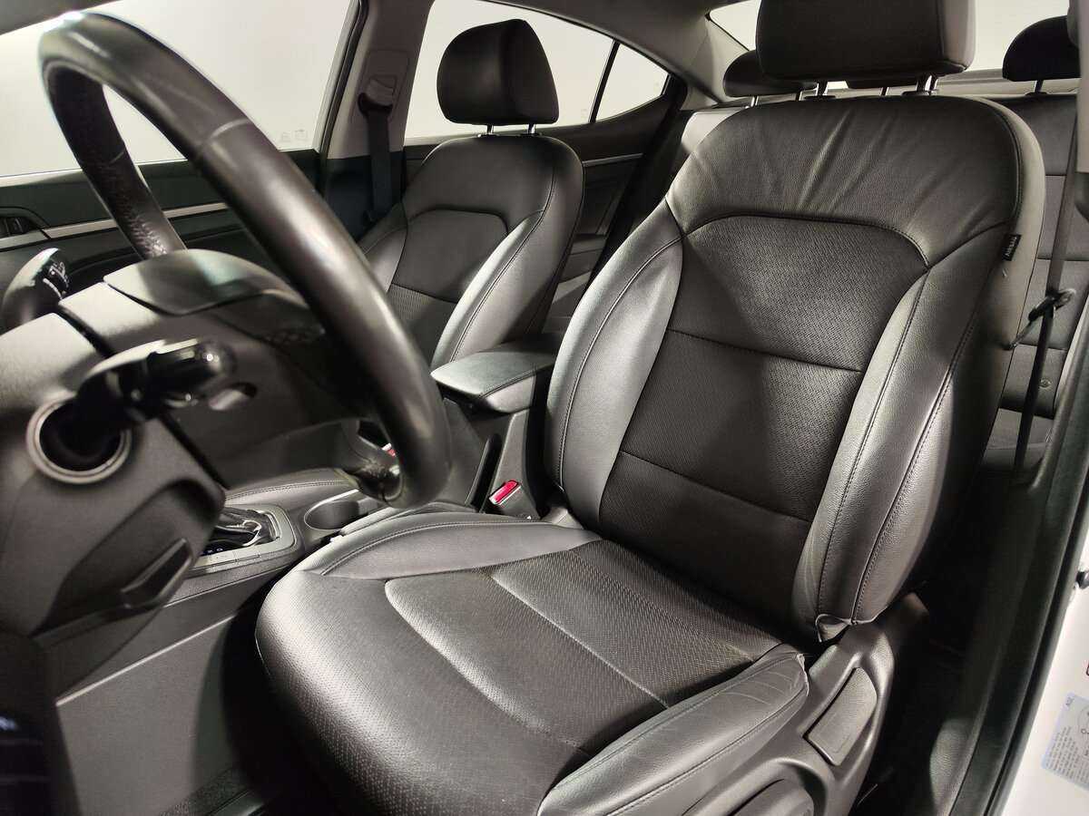 Хендай Елантра б/у, 2016, Автоматическая. Фото: #6