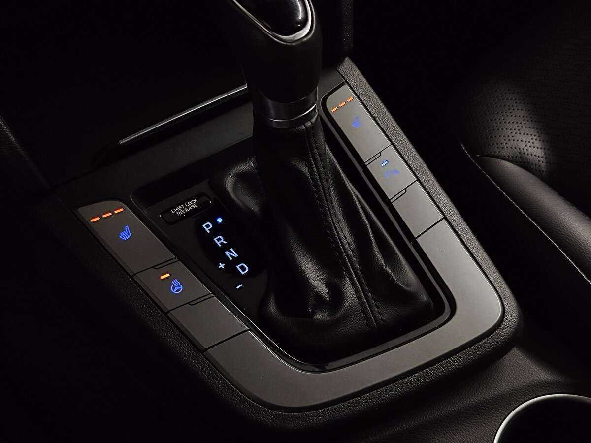 Хендай Елантра б/у, 2016, Автоматическая. Фото: #14