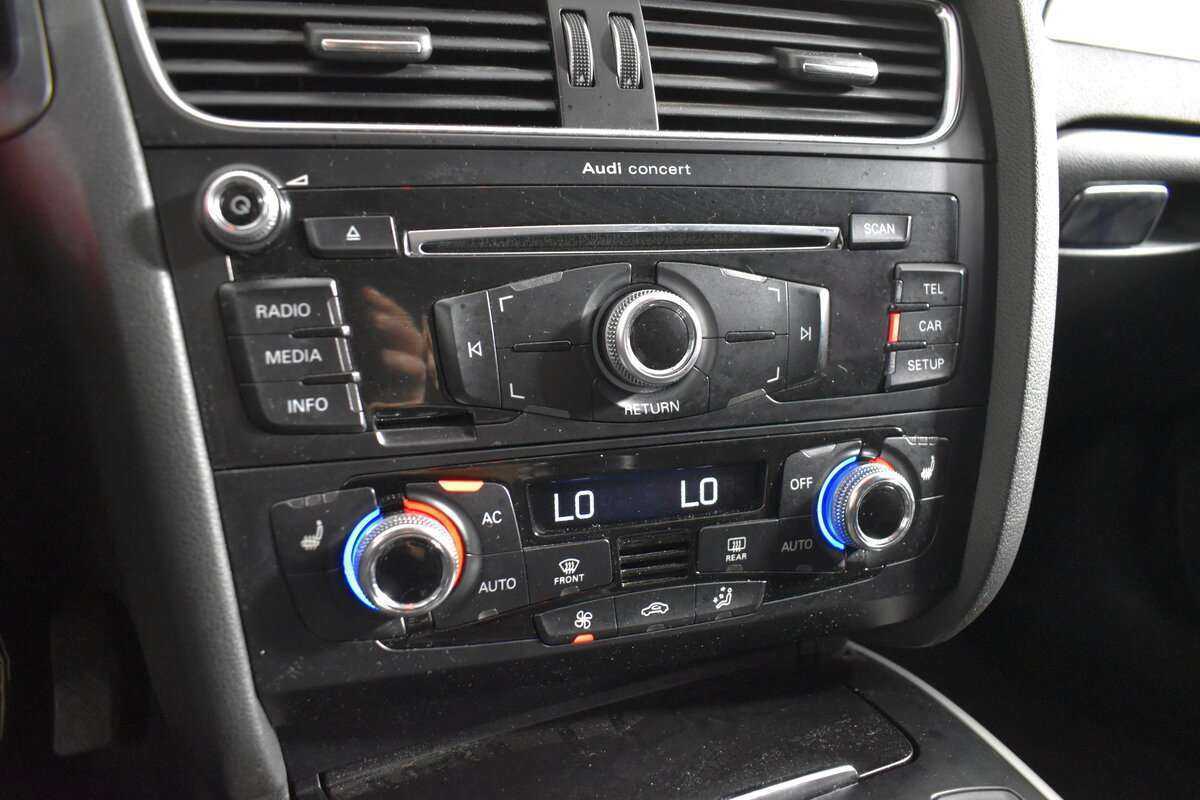 Ауди А4 б/у, 2012, Вариатор. Фото: #14