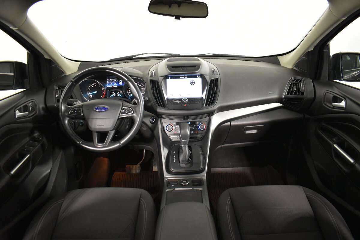 Форд Куга б/у, 2017, Автоматическая. Фото: #11