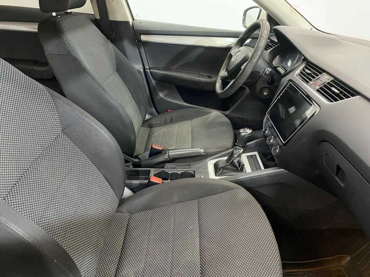 Шкода Октавия б/у, 2013, Механическая. Фото: #9