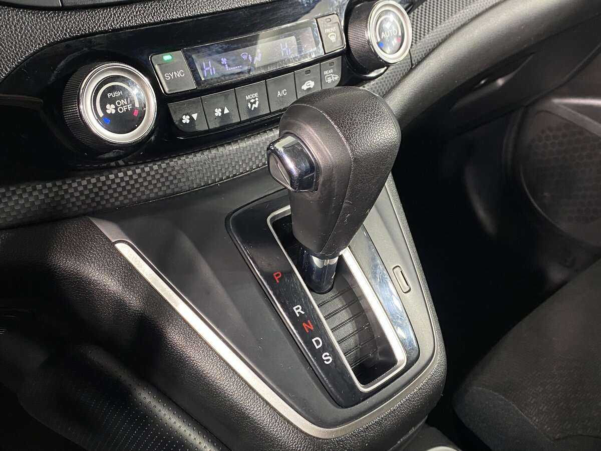 Хонда ЦР-В б/у, 2015, Автоматическая. Фото: #15