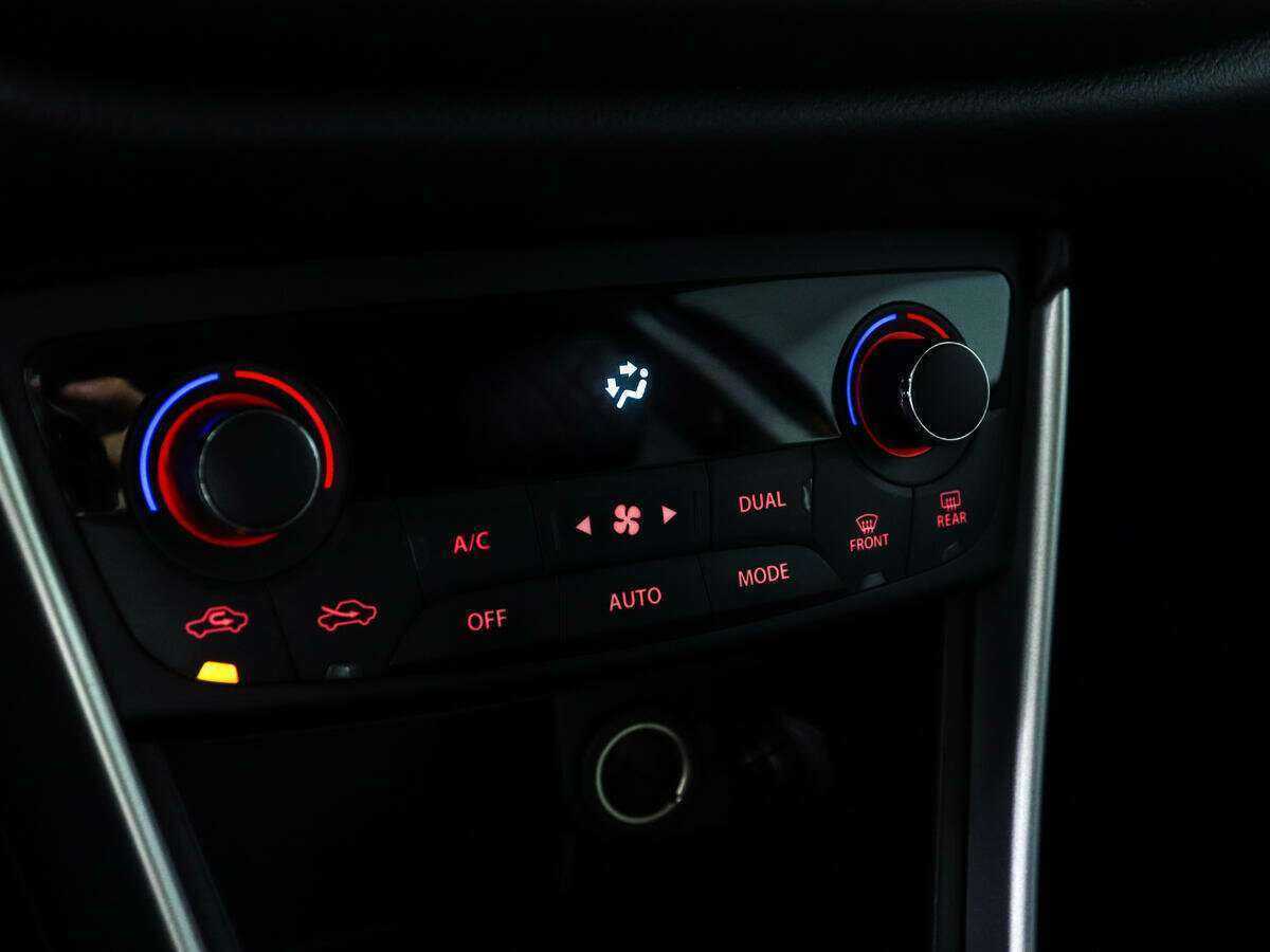 Сузуки С-Икс4 б/у, 2016, Автоматическая. Фото: #15