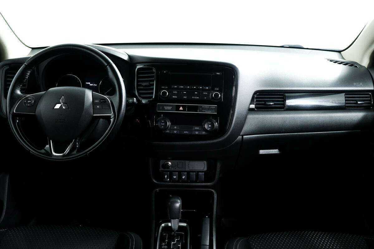 Митсубиши Оутлэндер б/у, 2018, Вариатор. Фото: #10