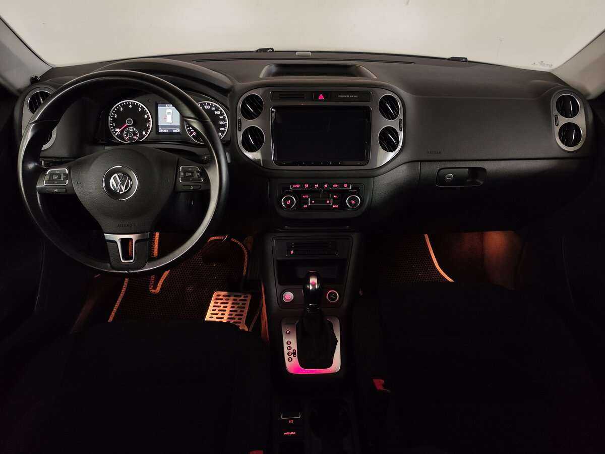 Фольксваген Тигуан б/у, 2012, Автоматическая. Фото: #4