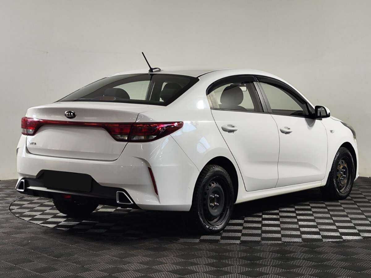 Киа Рио б/у, 2021, Автоматическая. Фото: #2