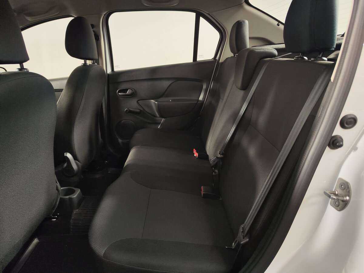 Рено Логан б/у, 2019, Автоматическая. Фото: #7