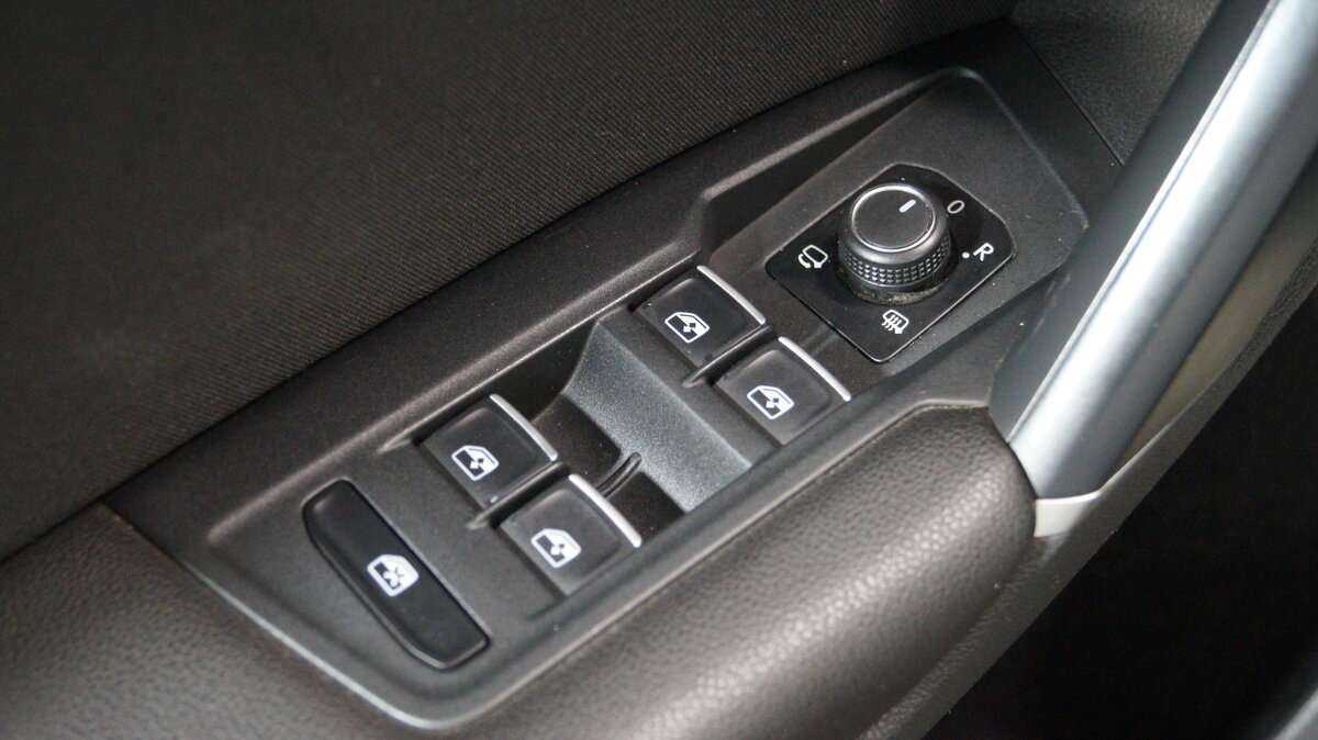 Фольксваген Тигуан б/у, 2018, Роботизированная. Фото: #9