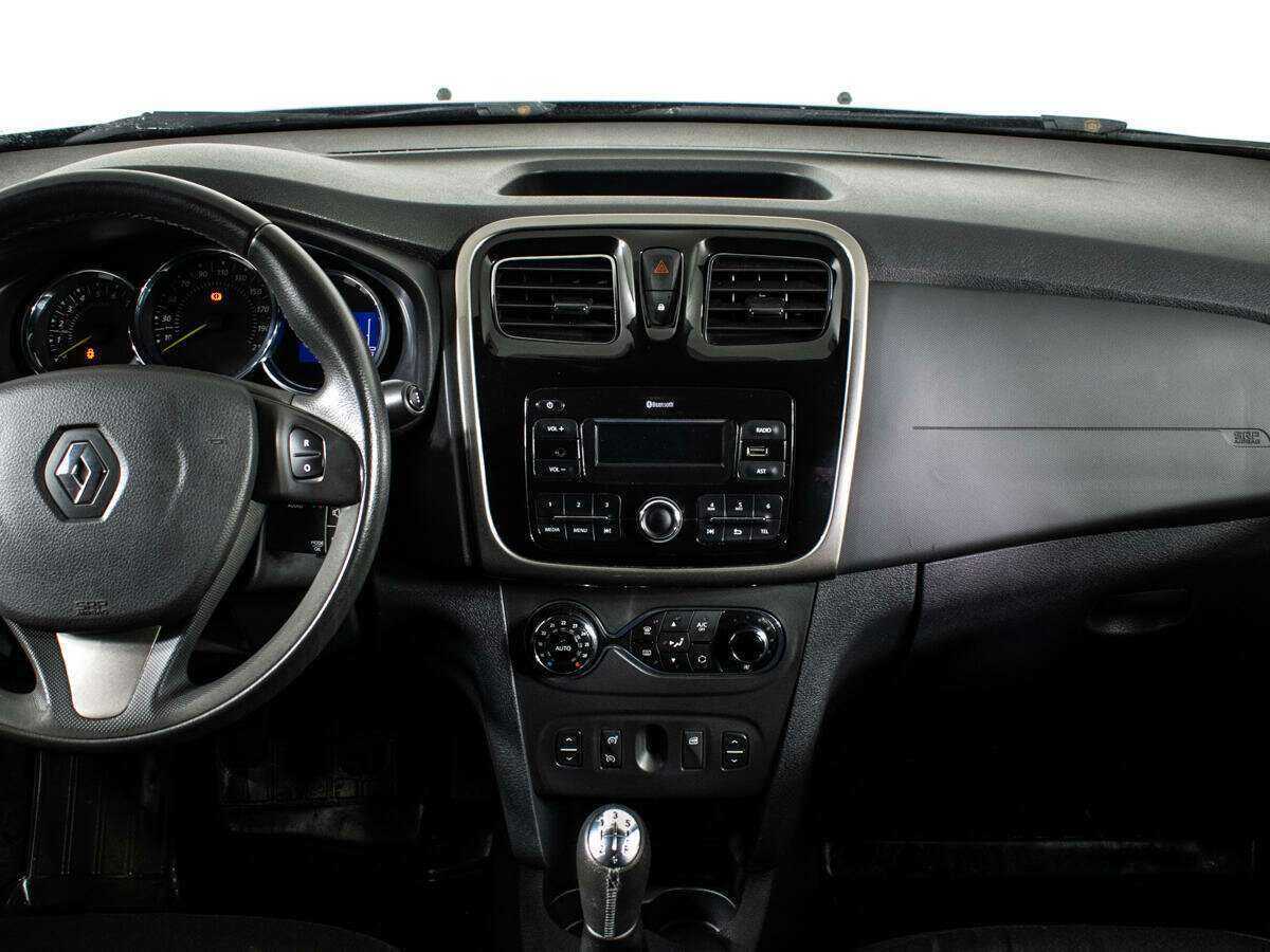 Рено Сандеро б/у, 2017, Механическая. Фото: #9