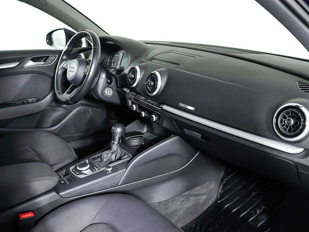 Ауди А3 б/у, 2016, Роботизированная. Фото: #10