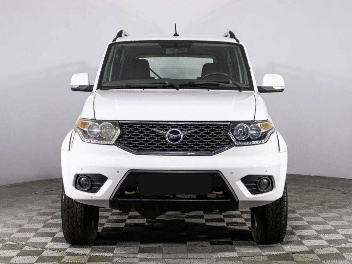 УАЗ Патриот б/у, 2018, Механическая. Фото: #1