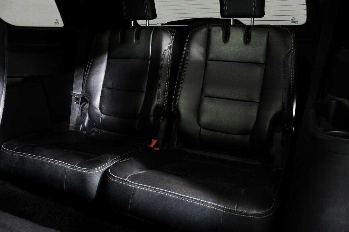 Форд Експлорер б/у, 2015, Автоматическая. Фото: #12