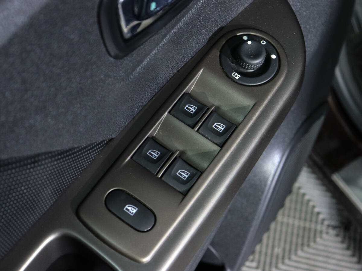 Рено Каптюр б/у, 2017, Автоматическая. Фото: #12